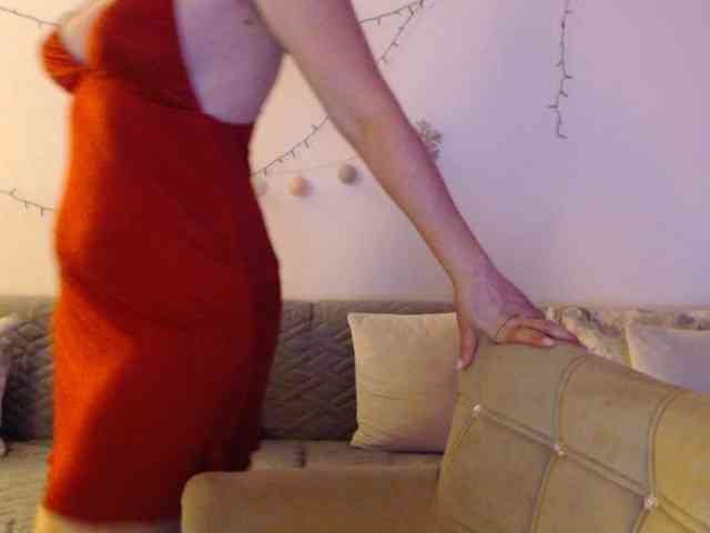 goodSnowQueen webcam