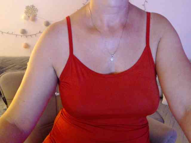 goodSnowQueen webcam