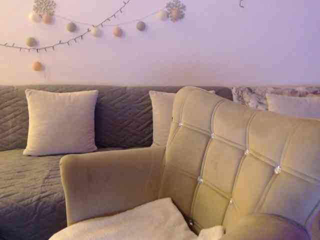 goodSnowQueen webcam