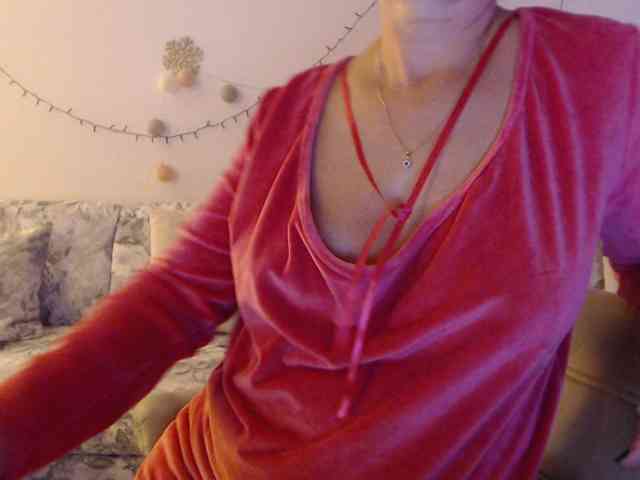 goodSnowQueen webcam