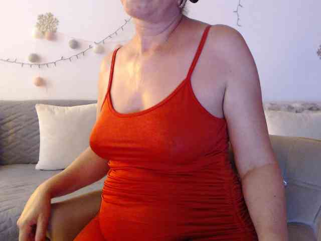 goodSnowQueen webcam