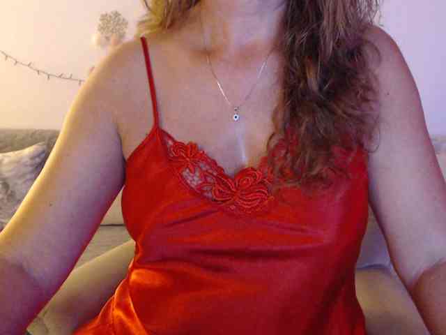 goodSnowQueen webcam