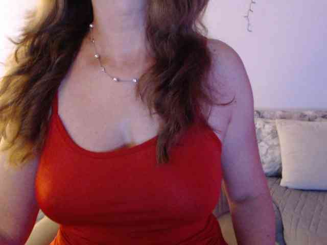 goodSnowQueen webcam