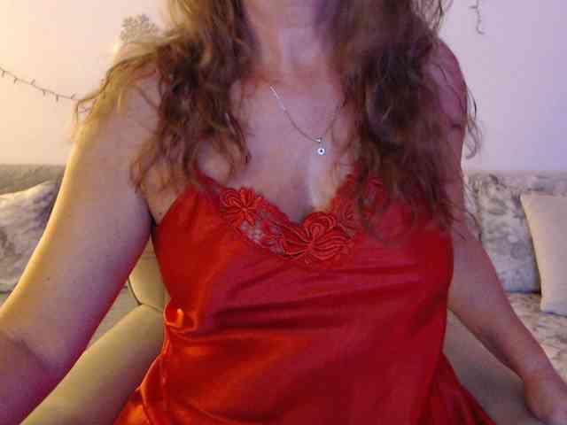 goodSnowQueen webcam