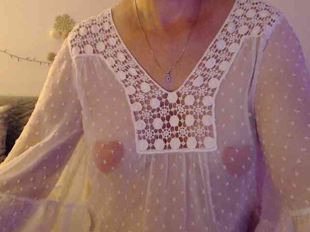 goodSnowQueen webcam