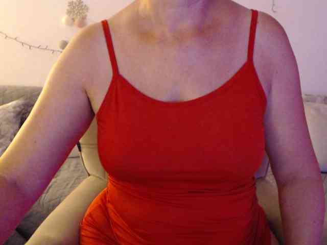 goodSnowQueen webcam