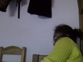 Angelinah75's Live Webcam