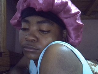 Angelinah75's Live Webcam