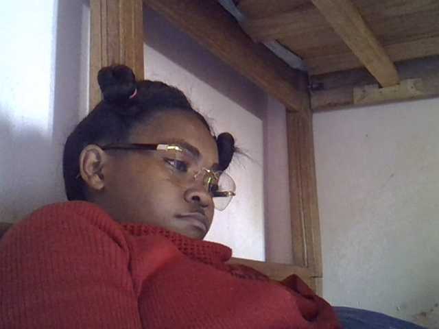Angelinah75 live cam on BongaCams