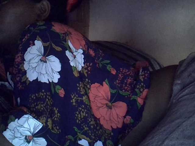 Angelinah75's BongaCams show and profile