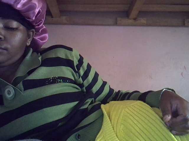 Angelinah75