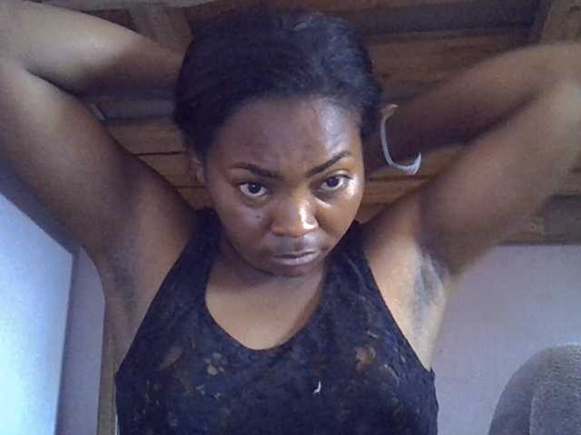 Angelinah75 live cam on BongaCams