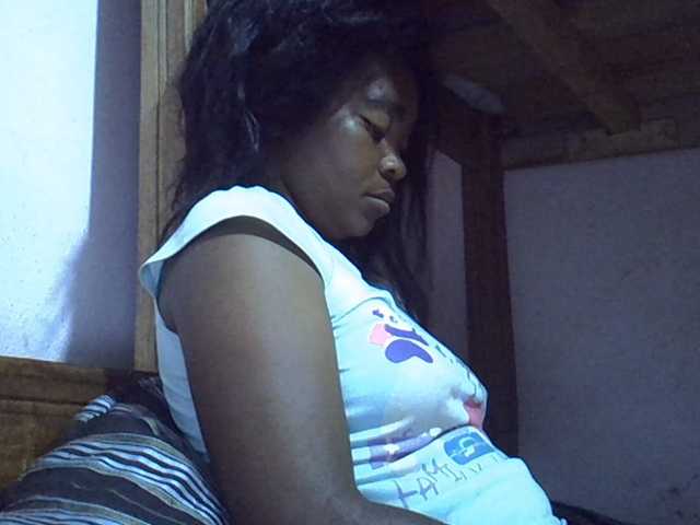 Angelinah75 live cam preview
