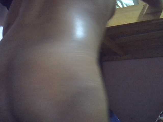 Angelinah75
