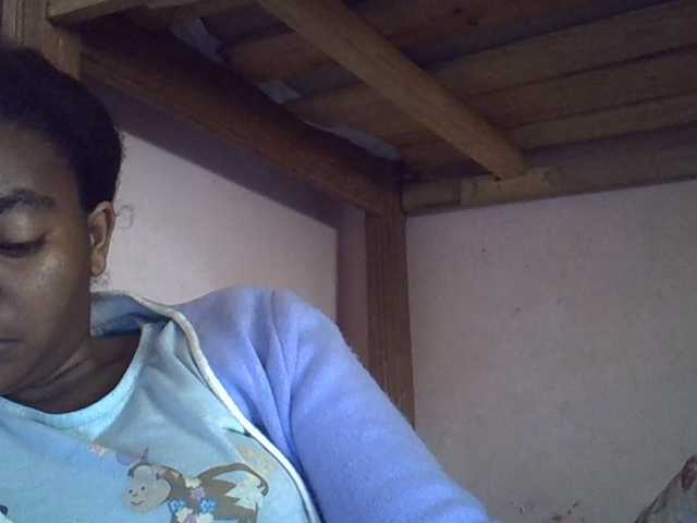 Angelinah75 live cam on BongaCams