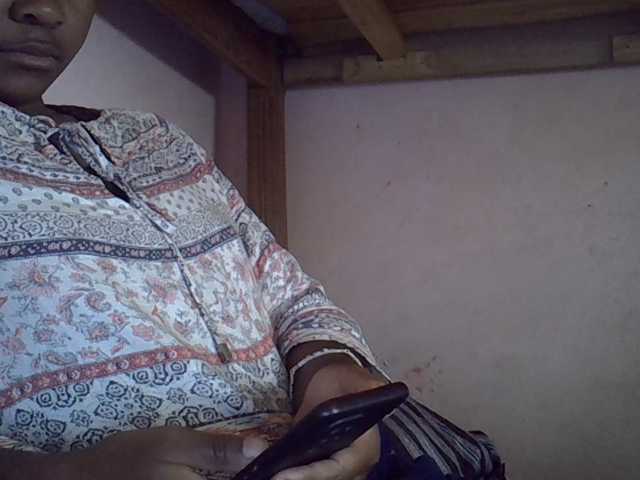 Angelinah75