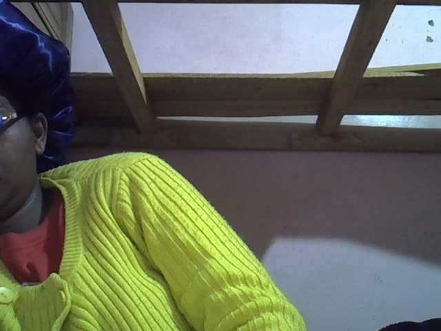 Angelinah75