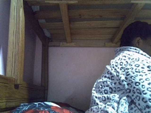 Angelinah75