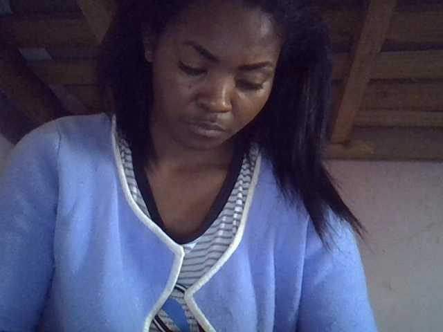 Angelinah75 live cam preview