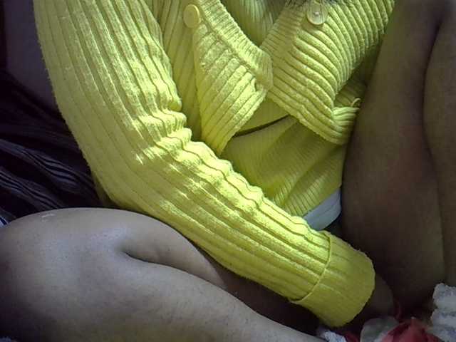 Angelinah75 live cam on UnifiedCams