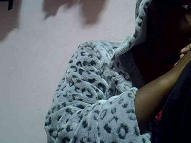 Angelinah75 webcam