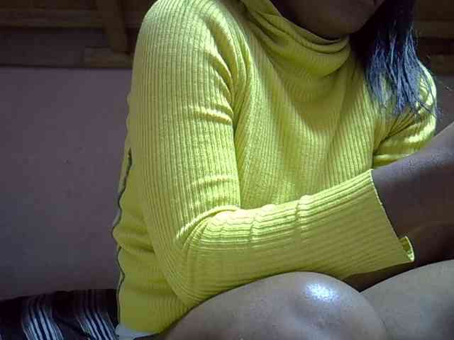 Angelinah75 webcam
