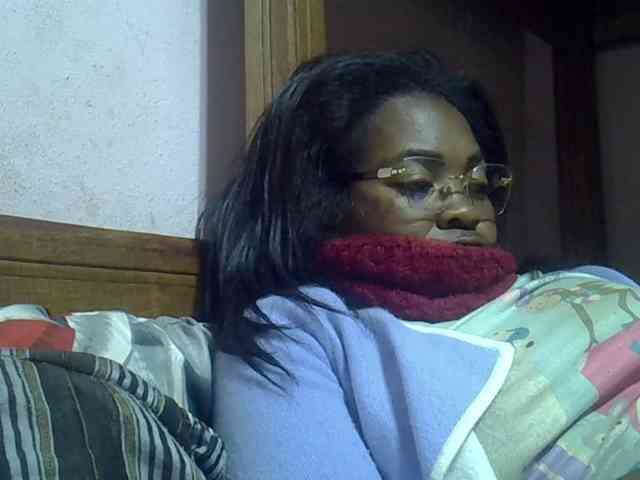 Angelinah75 webcam