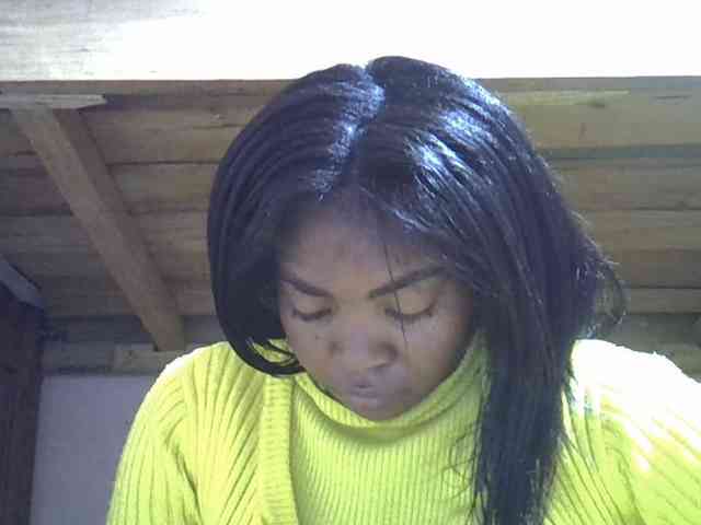 Angelinah75 webcam