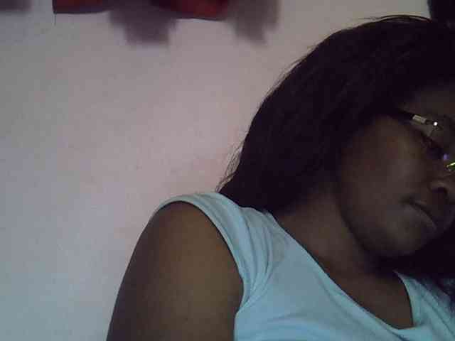 Angelinah75 webcam