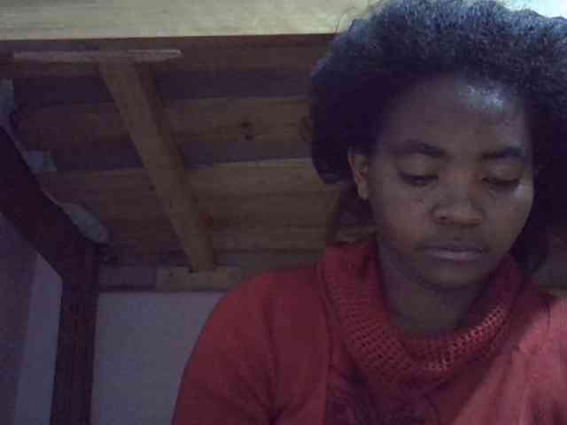 Angelinah75 webcam