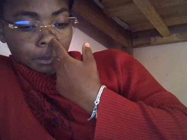 Angelinah75 webcam