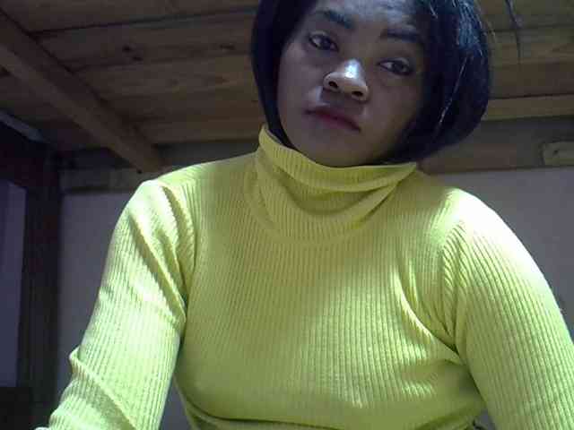 Angelinah75 webcam