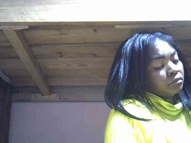 Angelinah75 webcam