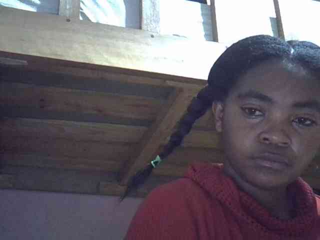 Angelinah75 webcam