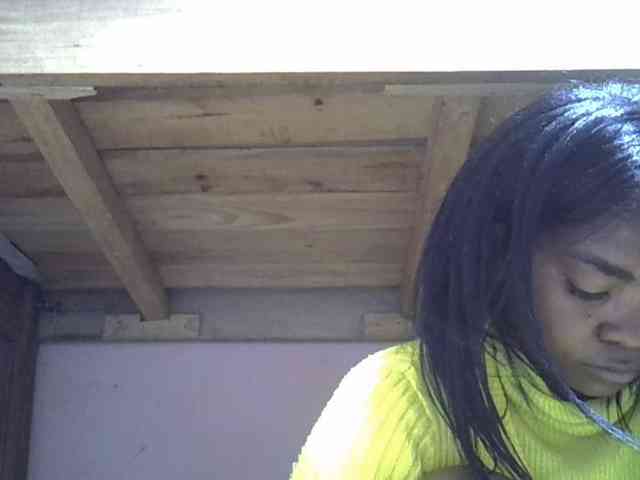 Angelinah75 webcam