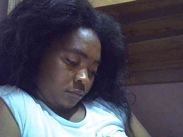Angelinah75 webcam
