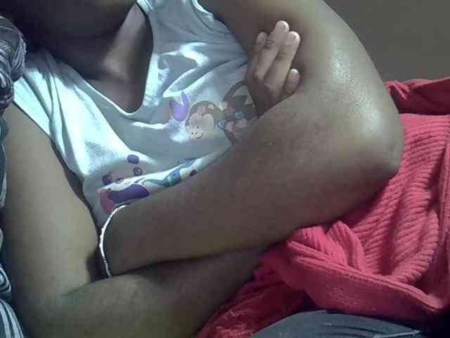 Angelinah75 webcam