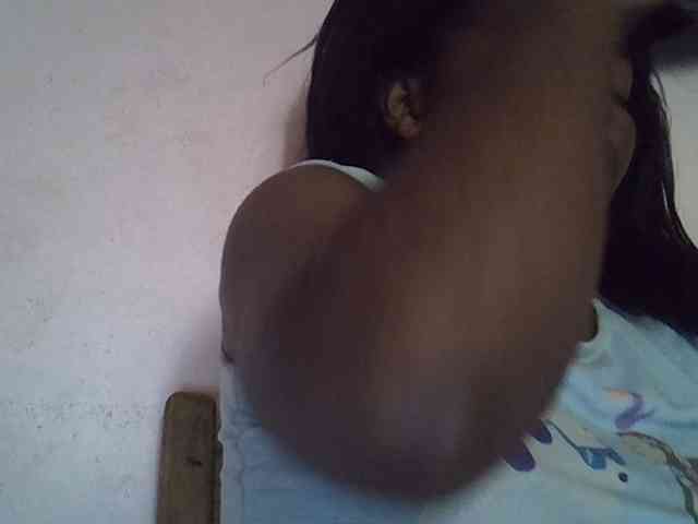 Angelinah75 webcam