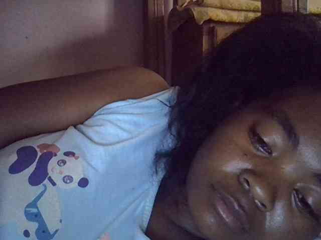 Angelinah75 webcam