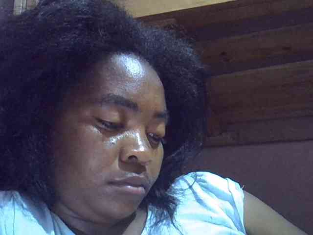 Angelinah75 webcam