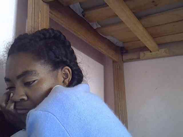 Angelinah75 webcam