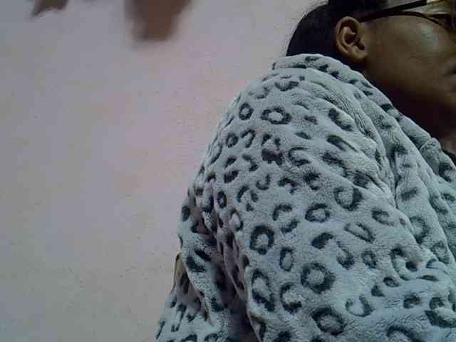 Angelinah75 webcam