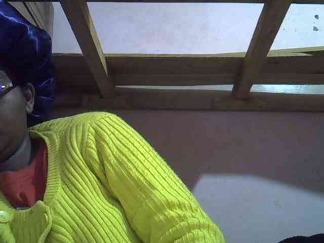 Angelinah75 webcam
