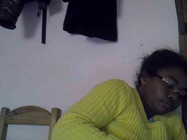 Angelinah75 webcam