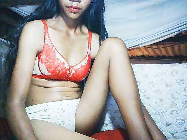 Ginahhot live cam on BongaCams