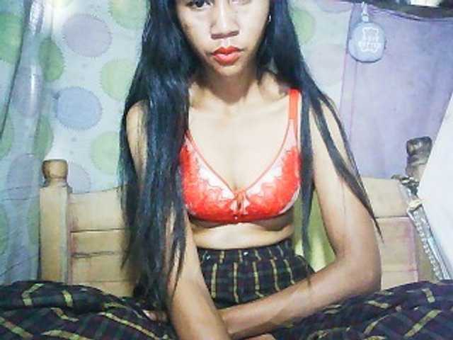 Ginahhot live webcam show