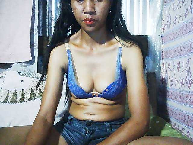 Ginahhot live cam on BongaCams