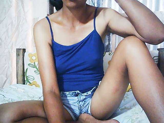 Ginahhot live cam on BongaCams