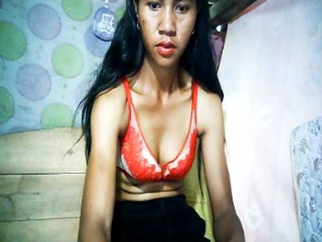 Ginahhot live cam on BongaCams
