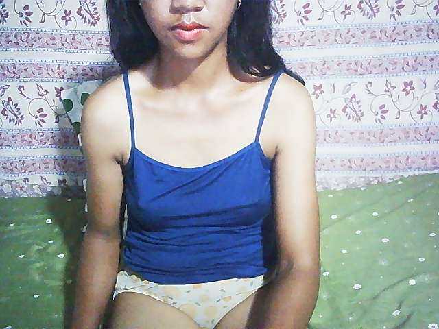 Ginahhot live cam on BongaCams